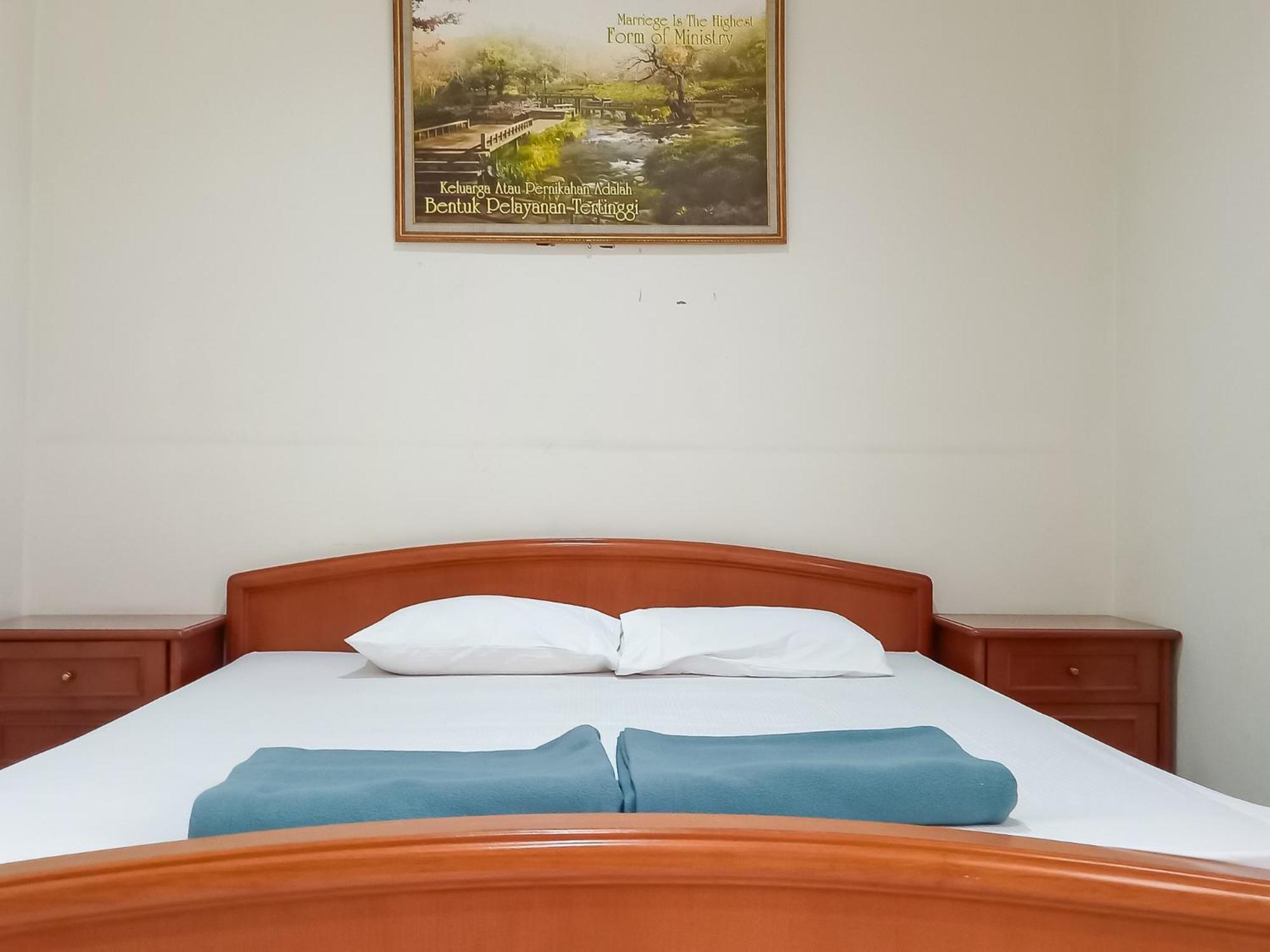 Cozy Mitra Reddoorz Hotel Bandung