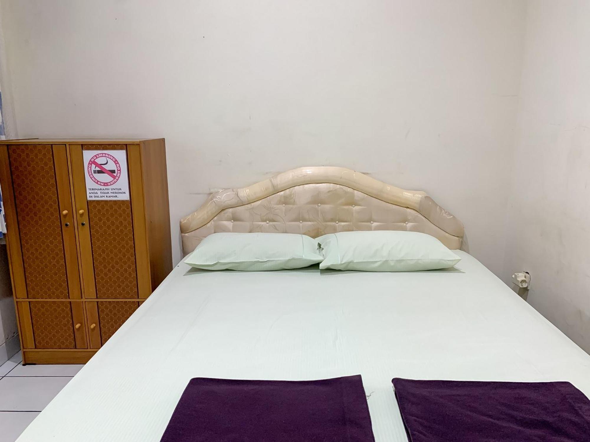 Cozy Mitra Reddoorz Hotel Bandung